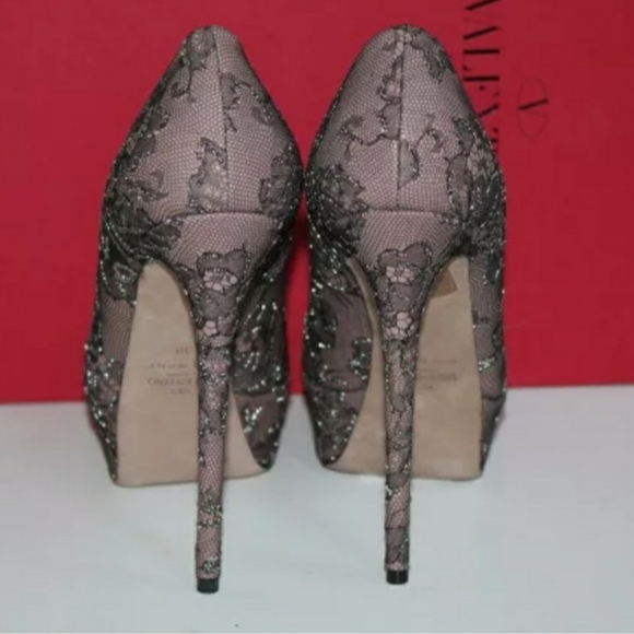 Valentino Rose Lace Platform Peep Toe Pumps - Picture 6 of 8
